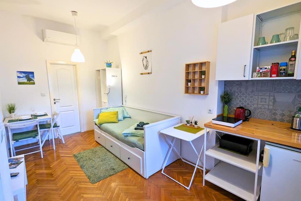 Cozy Ensuite Room In Zagreb Center Eksteriør billede